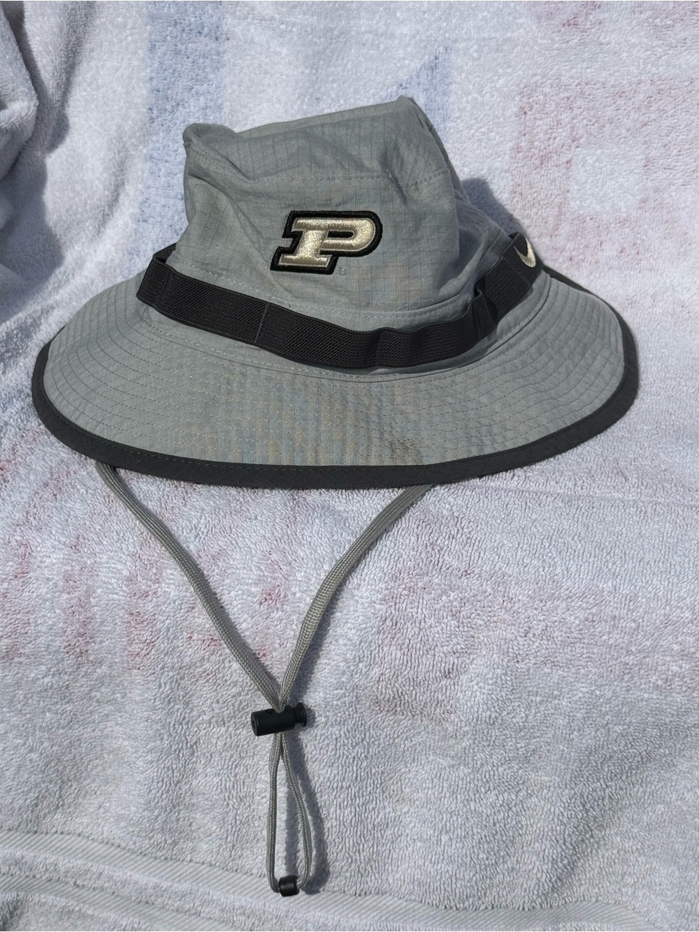 Purdue Nike dri-fit Grey Bucket Hat